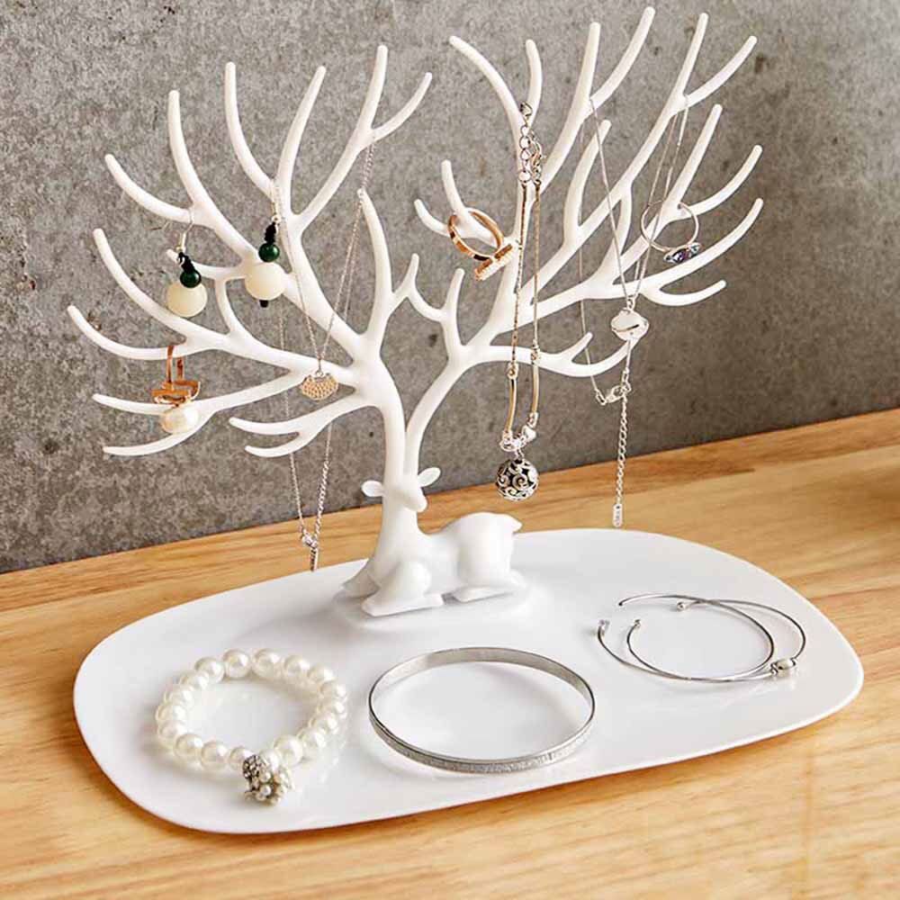 Smart Jewelry Storage Ideas to Declutter and Beautify Your Space